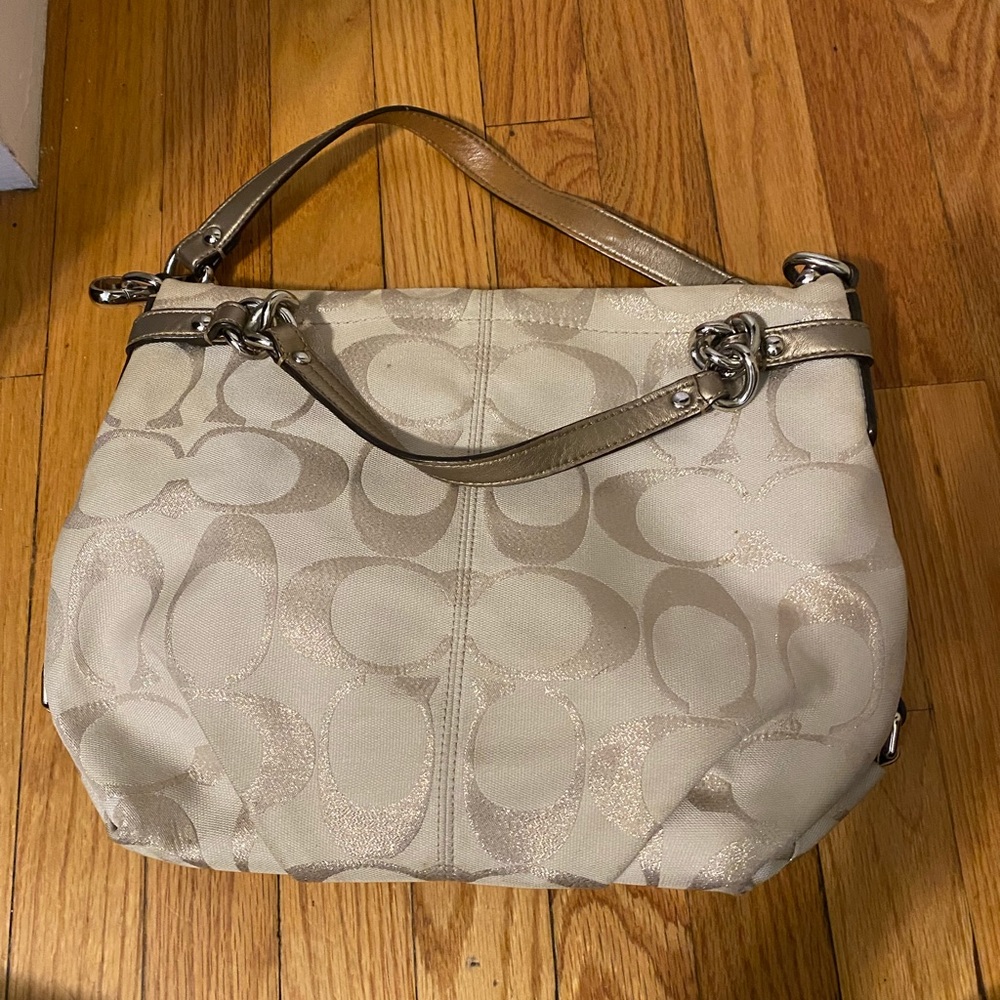 Women’s coach purse